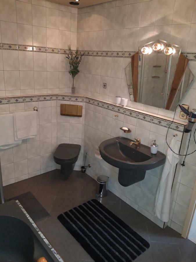 Rhein-Mosel-Lahn Ferienhaus Ferienwohnung Кобленц Екстериор снимка